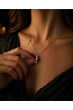 Balık Figürlü Taşlı Şans Kolye Paslanmaz Çelik Gold