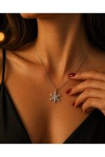 Noirlin Jewelery Işıltılı Kar Tanesi Kolye Paslanmaz Çelik - Görsel 4